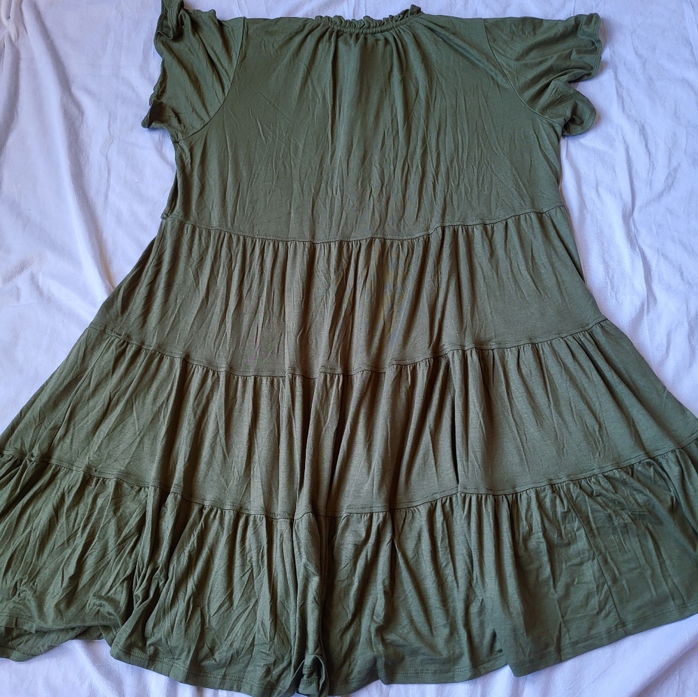 Forest Green Tiered Midi Dress Size 1X | Boho Cottagecore Casual T Tahari - Picture 4 of 10